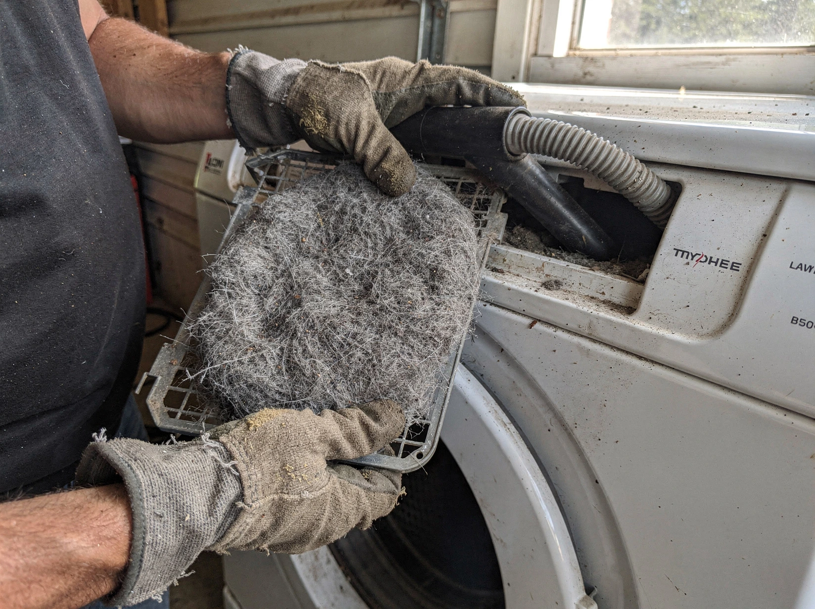 Cleaning Dryer Lint Trap service in Glendale, AZ